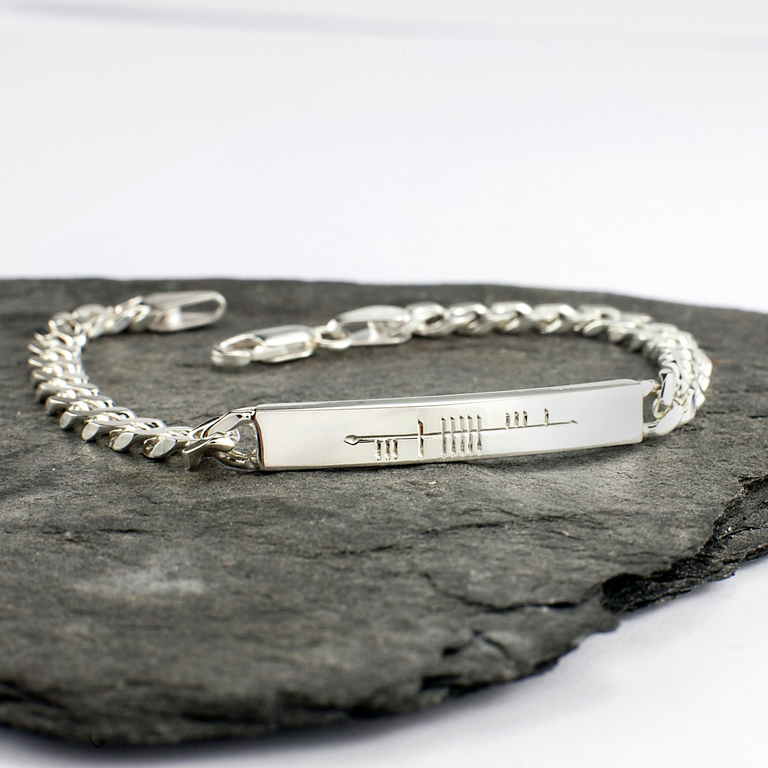 Personalised Couple Infinity Name bracelet in 92.5 Sterling Silver –  Liyanajewel